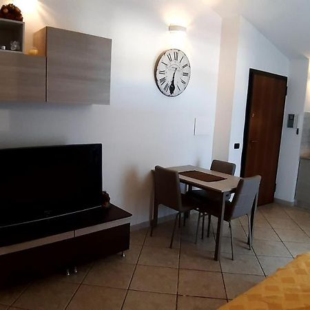 Lo Sguardo Sulla Citta' ,Panoramic View Apartment Олбия Екстериор снимка