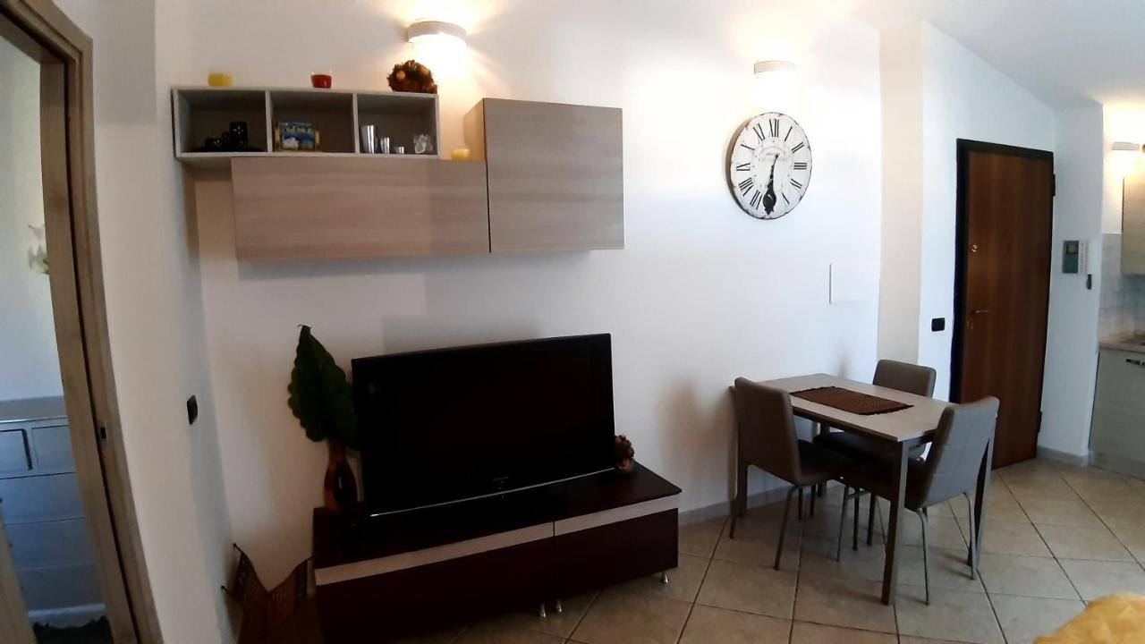 Lo Sguardo Sulla Citta' ,Panoramic View Apartment Олбия Екстериор снимка