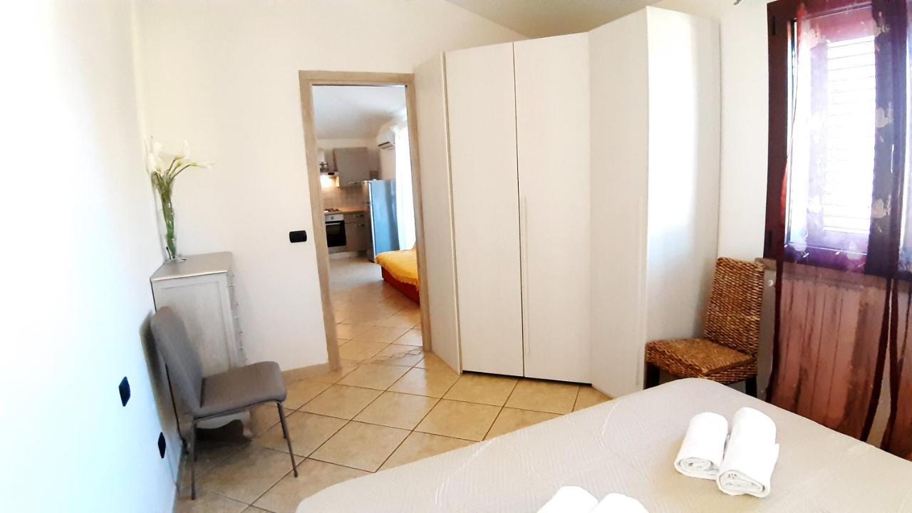Lo Sguardo Sulla Citta' ,Panoramic View Apartment Олбия Екстериор снимка
