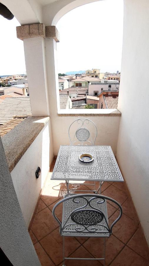 Lo Sguardo Sulla Citta' ,Panoramic View Apartment Олбия Екстериор снимка